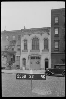1940 tax photo of 147 Metropolitan Avenue (former Engine Company 1)